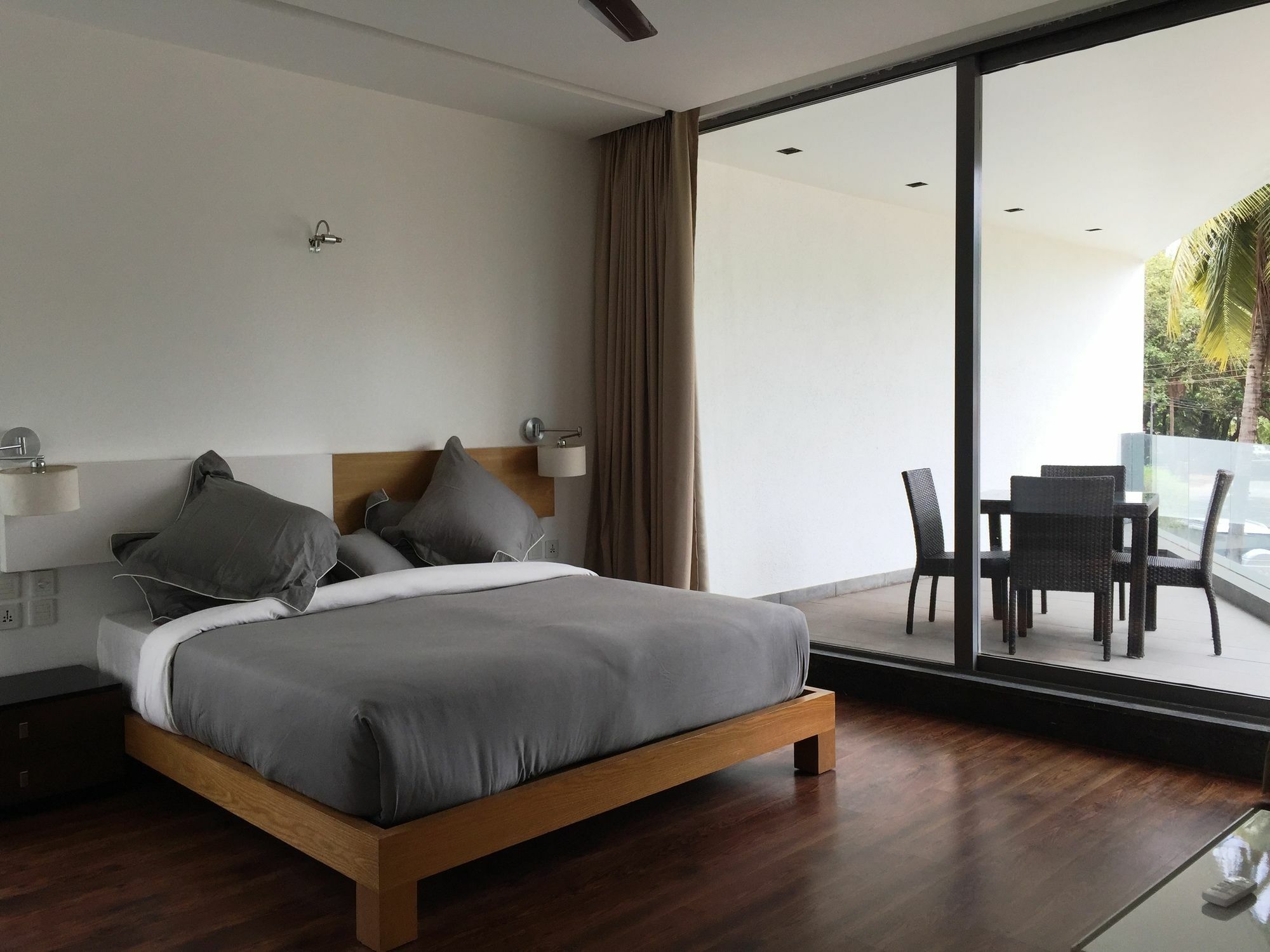 Calem Grove Otel Candolim Dış mekan fotoğraf